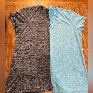 (2 for 1) Under Armor TShirts
